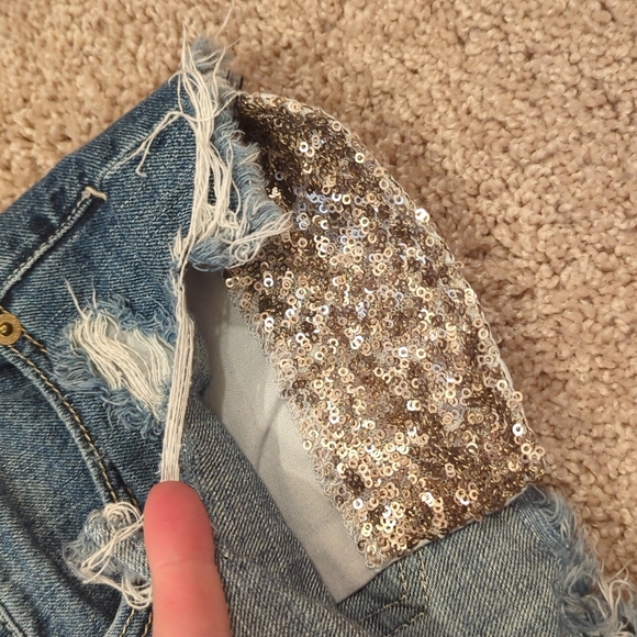 American Eagle Embellished Pocket Jean Shorts - Picture 4 of 5